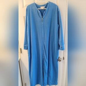 Shadowline Long Blue Velour Zip Robe – Size Medium